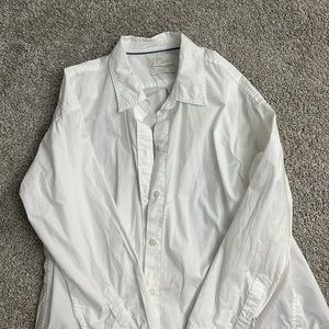 LIKE NEW — JCREW WHITE COTTON BUTTON DOWN — worn once!